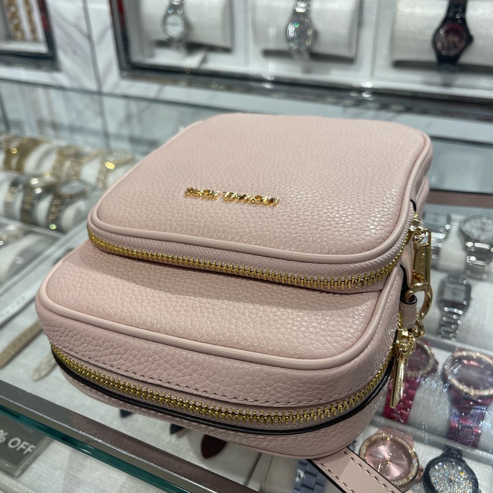 MICHAEL KORS Jet Set TRVL Md Leather NS Chain Crossbody XBODY 
Powder Blush 
NWT - Picture 15 of 16